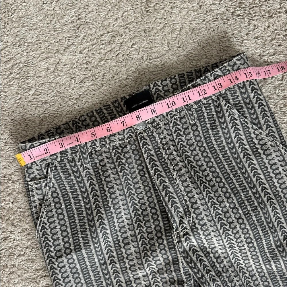Marc Jacobs Wide Monogram Patterned Pants - Picture 10 of 10